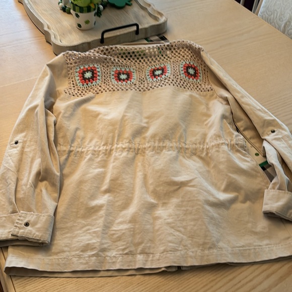 Unique jacket - Picture 4 of 5